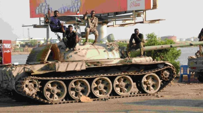الغارديان: تزايد عدد المفقودين في القتال الدائر بين الجيش السوداني والدعم السريع في الخرطوم